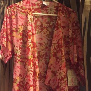 Small floral lularoe Monroe